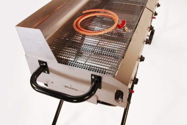 Magnum 8 Barbecue - Image 6
