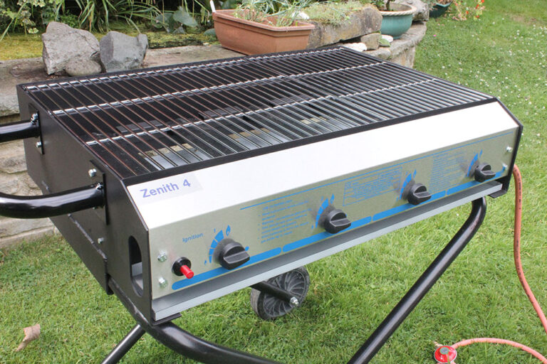 Zenith 4 Gas Barbecue Grill Hotbox Heaters