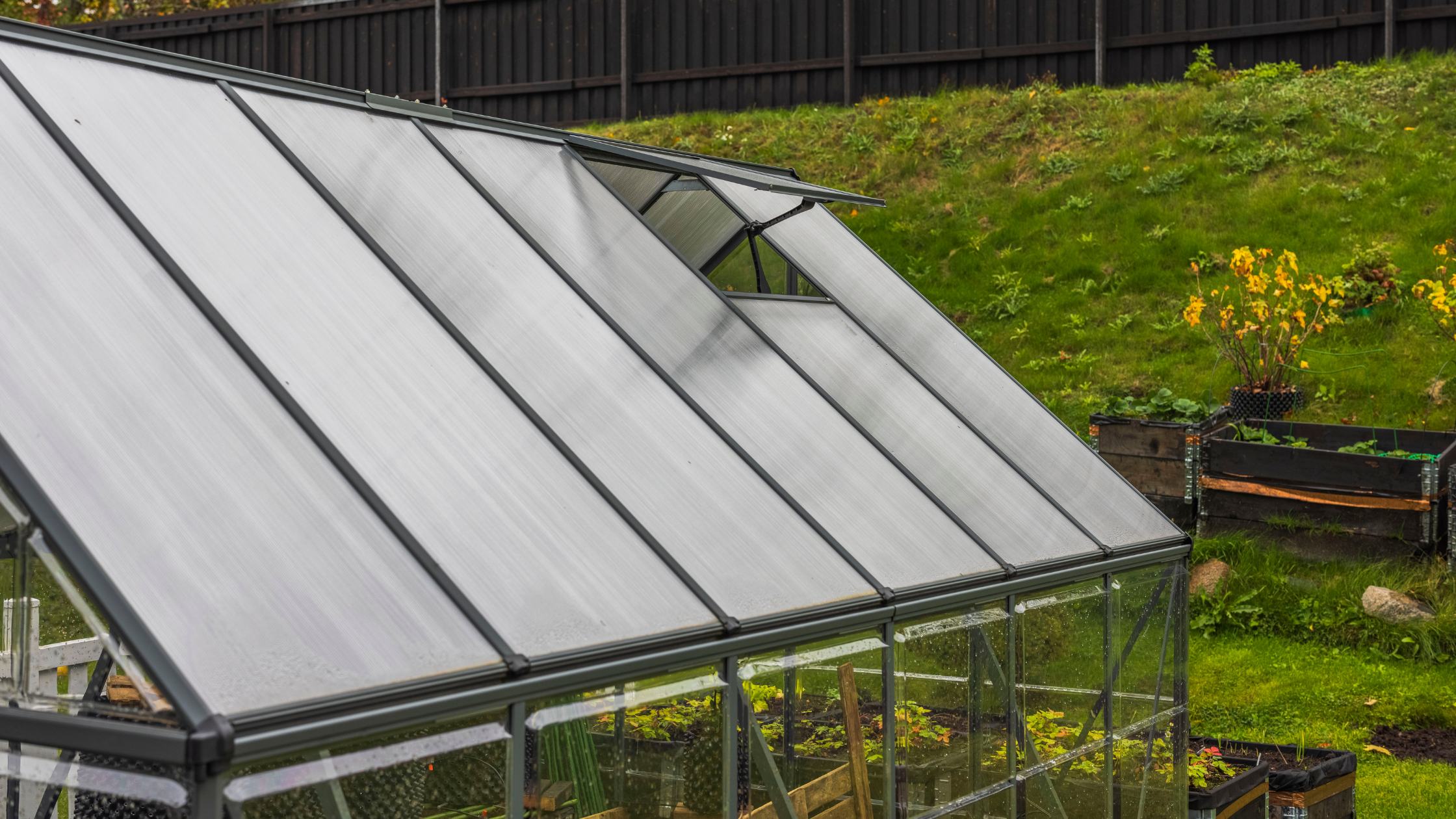 Ensuring Safety in Greenhouse Heating: Ventilation Top Tips